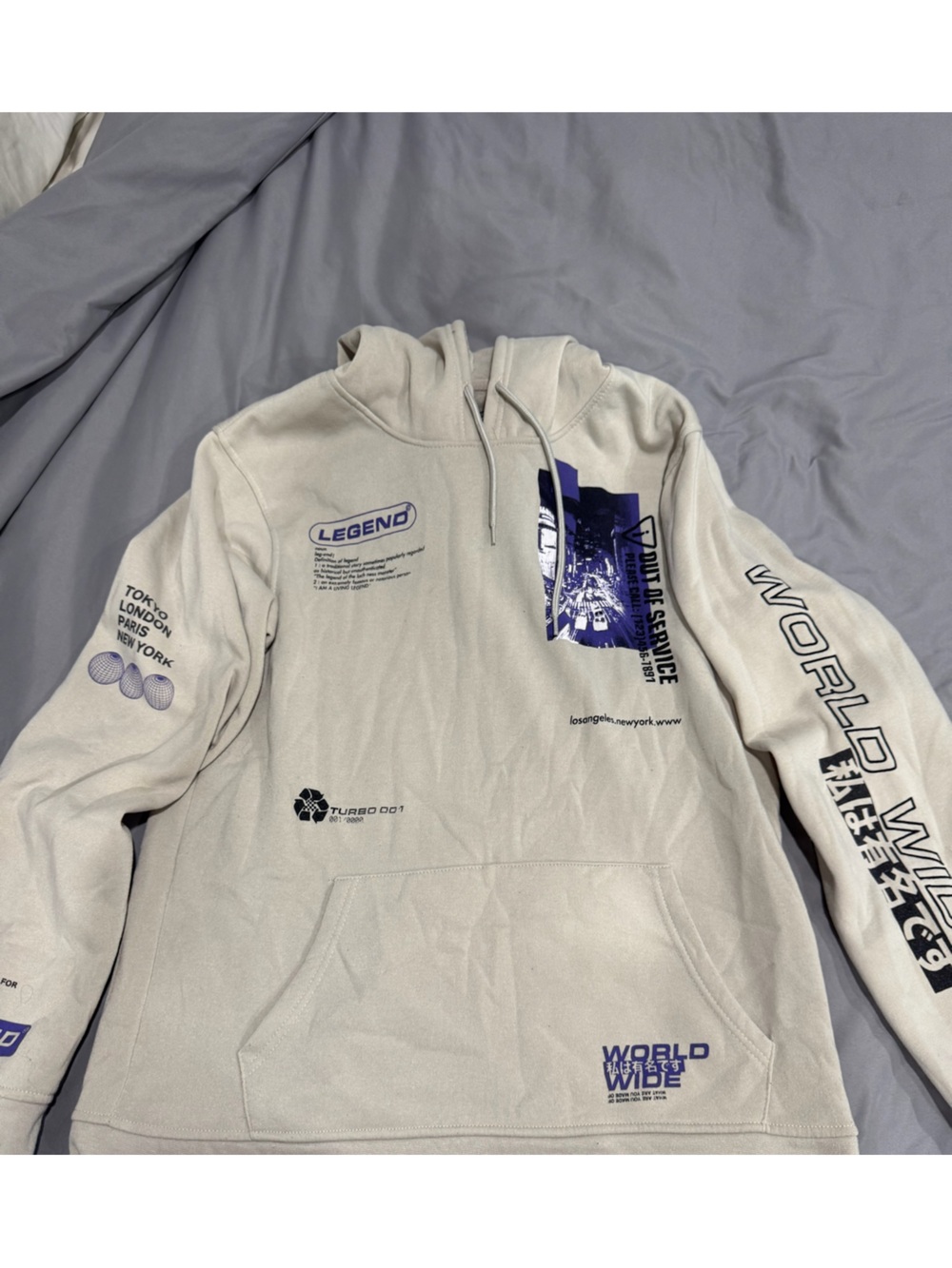 Really sick vintage legend Graphic Beige Hoodie Sweatshirt